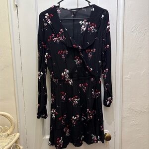 Express Black Floral Long Sleeve Dress